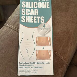 Herolabs Scar Away Silicone Scar Sheets, Two‎ 4 Packs 5.7"x1.57" (Total 8 Count)
